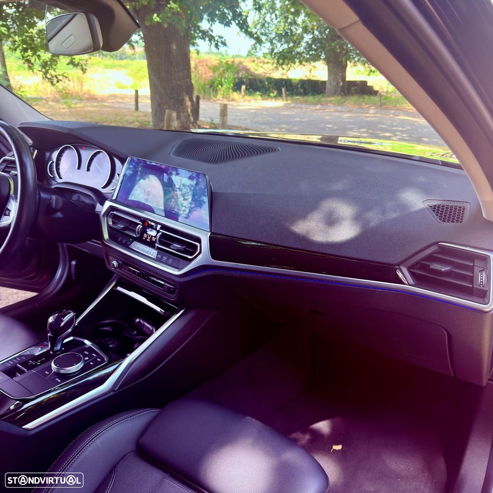 BMW 318 - 12