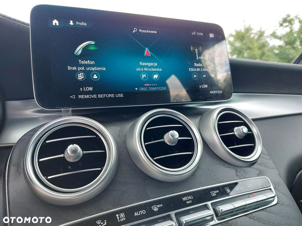Mercedes-Benz GLC - 36