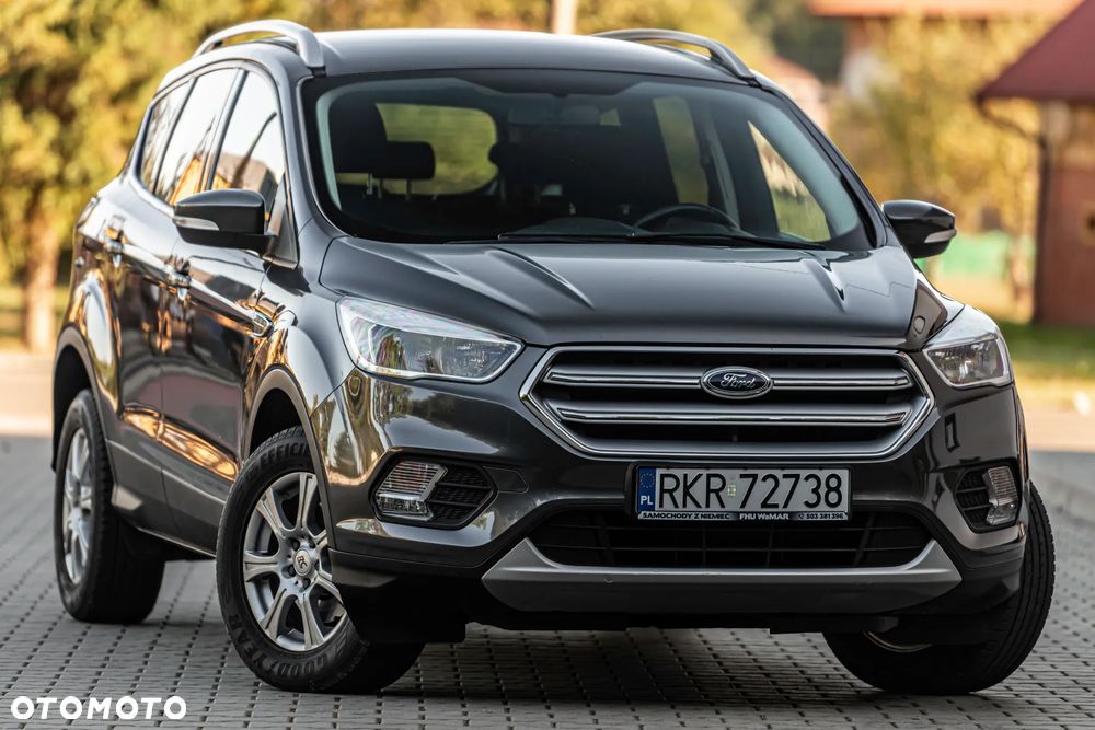 Ford Kuga - 12
