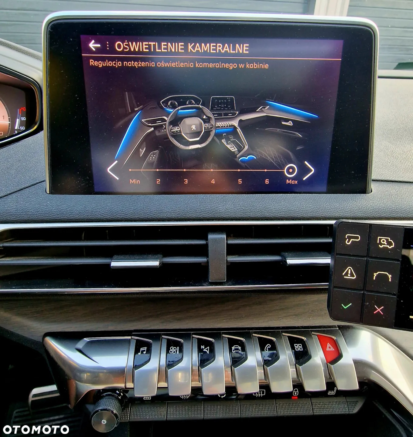 Peugeot 5008 2.0 BlueHDi GT S&S EAT8 - 34