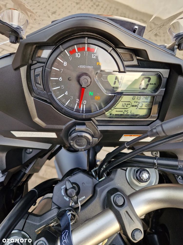 Suzuki V-STROM - 4