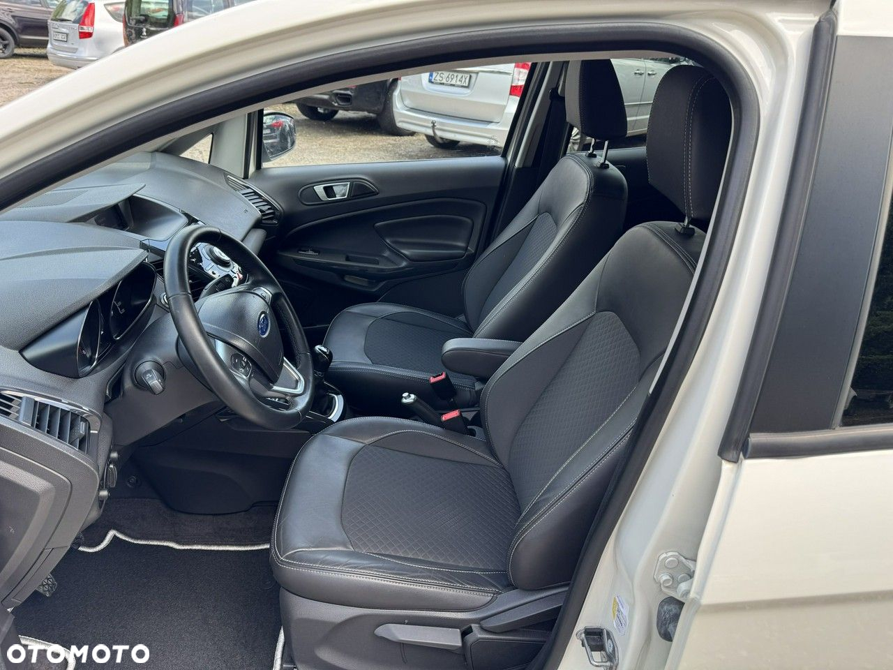 Ford EcoSport - 22