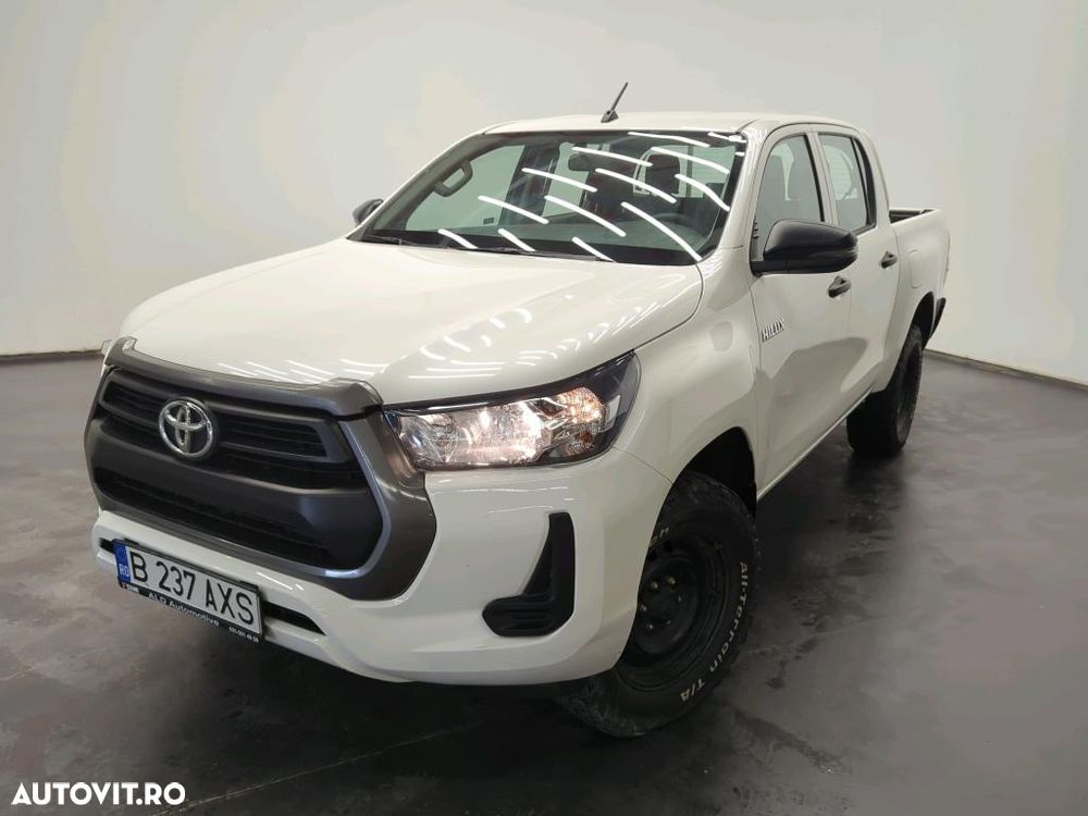 Toyota Hilux - 1