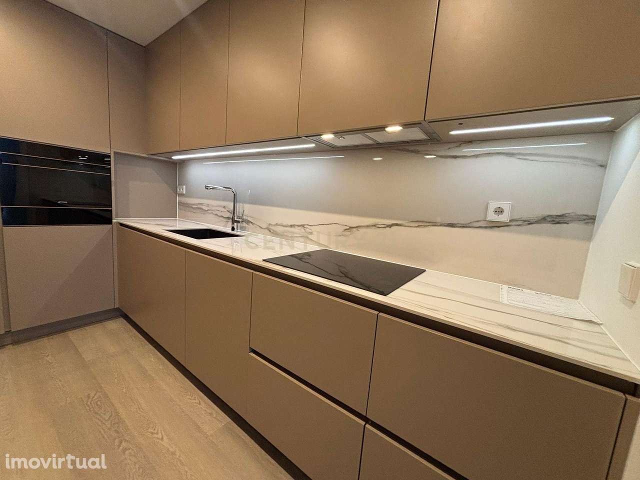 Apartamento T1 para arrendamento - Douro Nobilis I - Grande imagem: 3/17