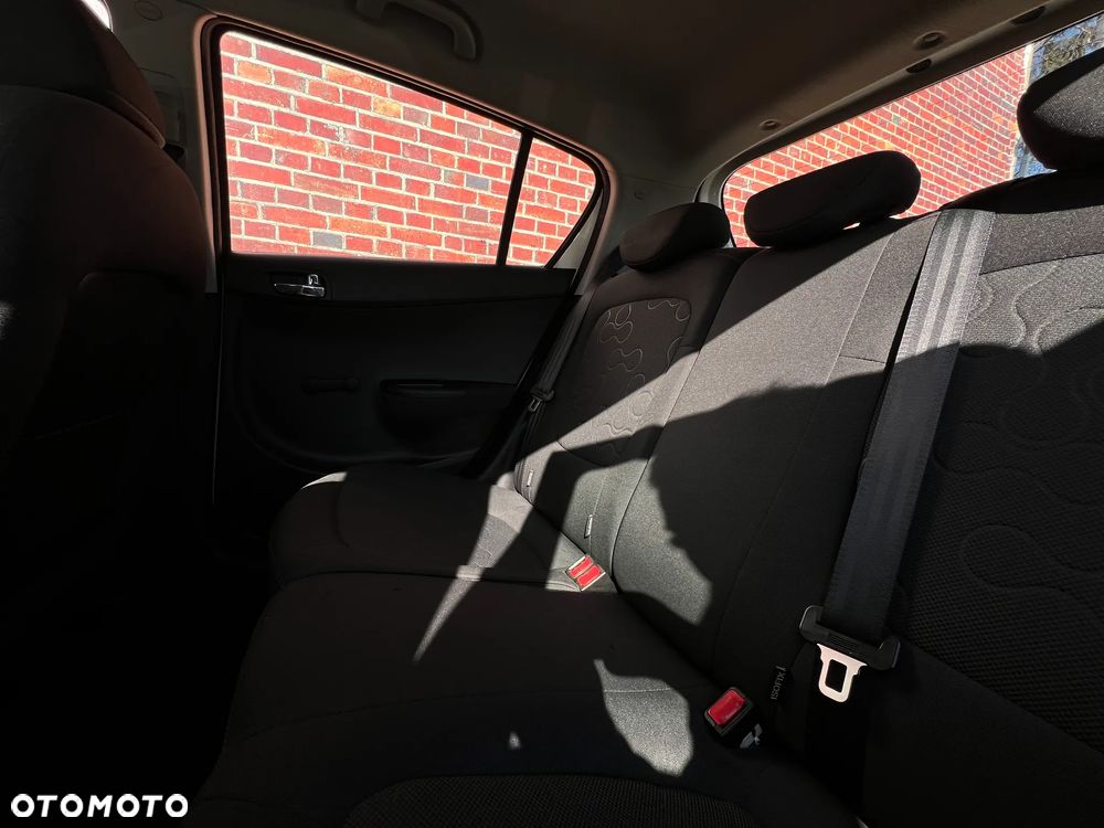 Hyundai i20 1.2 Comfort - 12