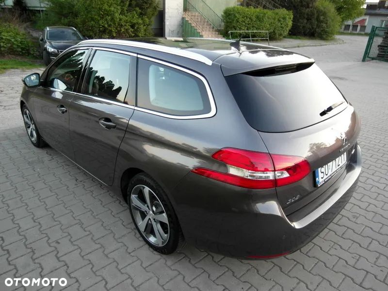 Peugeot 308 SW HDi FAP 150 Allure - 11