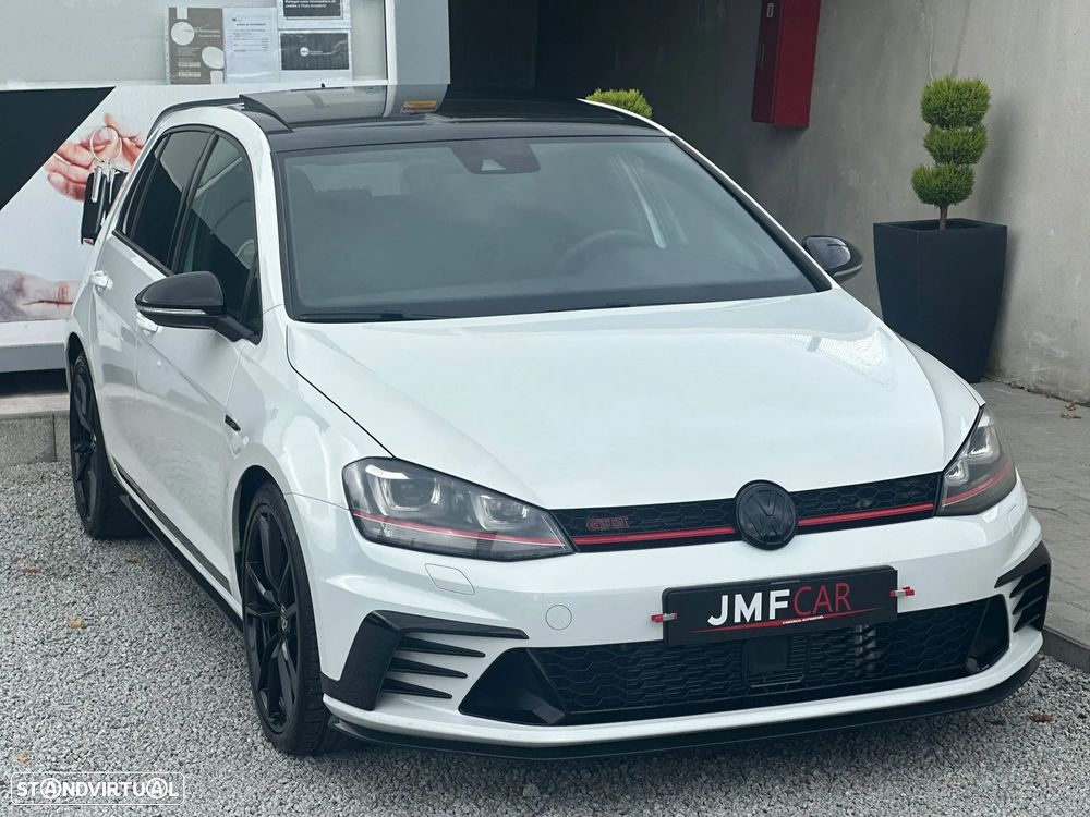 VW Golf GTI Clubsport DSG - 2