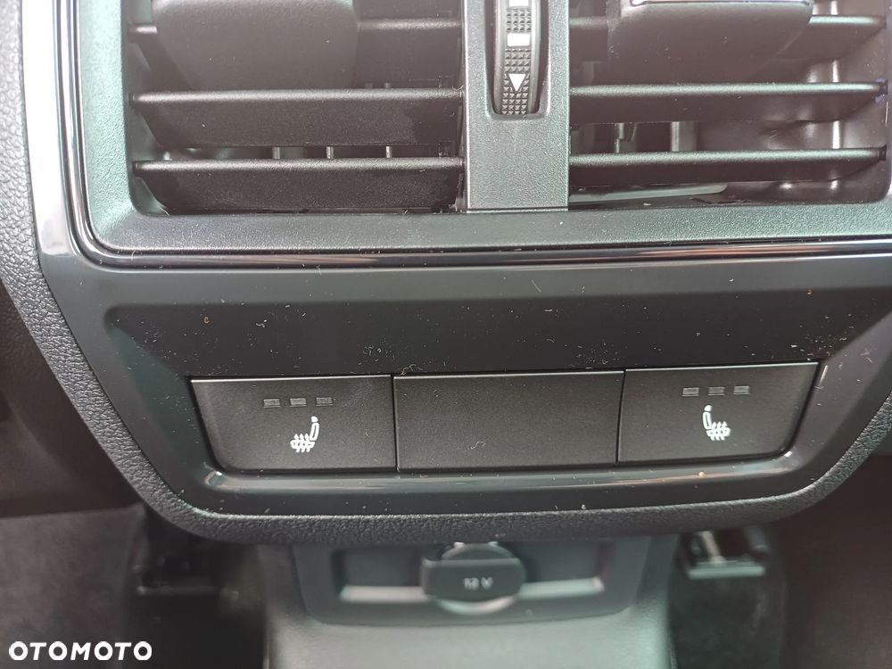 Skoda Karoq 1.5 TSI ACT Drive DSG - 29