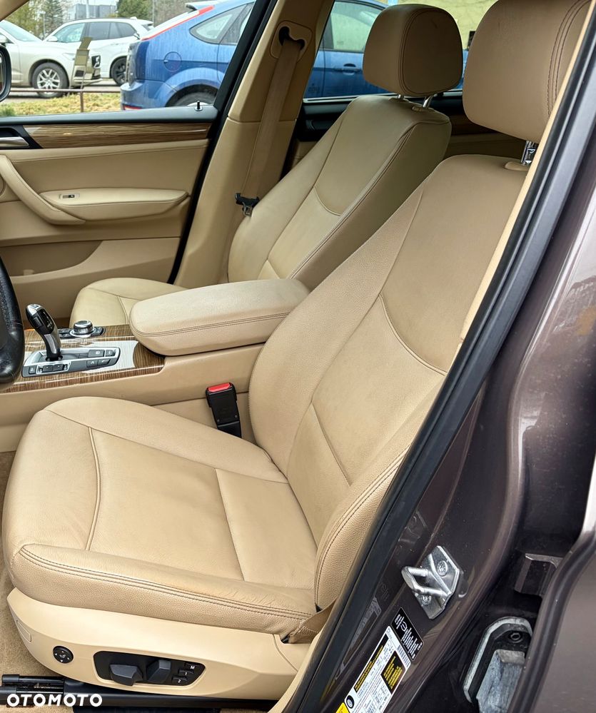 BMW X3 xDrive28i Sport-Aut Advantage - 10