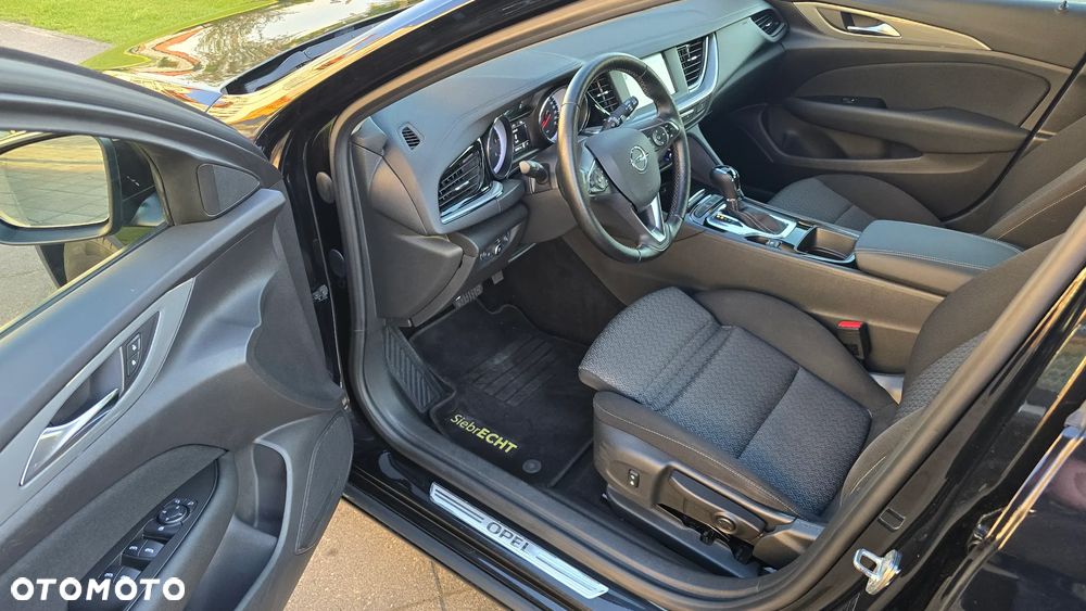 Opel Insignia - 27