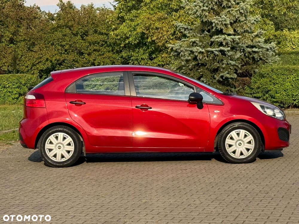 Kia Rio 1.2 M - 13