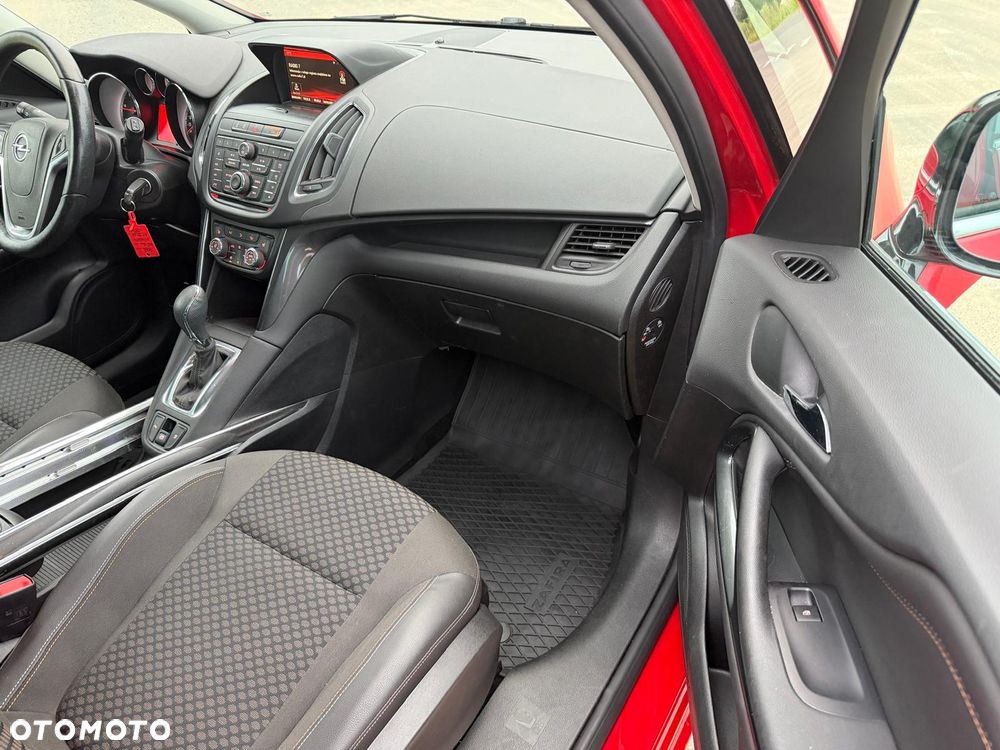 Opel Zafira 2.0 CDTI Cosmo - 8