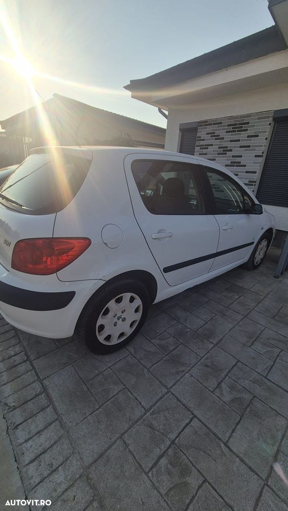 Peugeot 307 1.4 XR - 2
