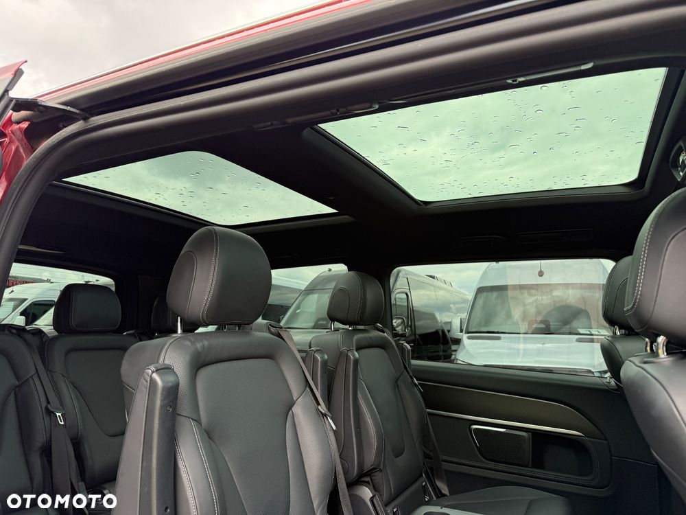 Mercedes-Benz Klasa V 300 d 4-Matic Avantgarde 9G-Tronic (d³ugi) - 11