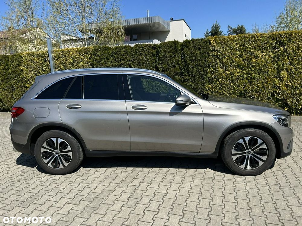 Mercedes-Benz GLC 220 d 4-Matic - 5
