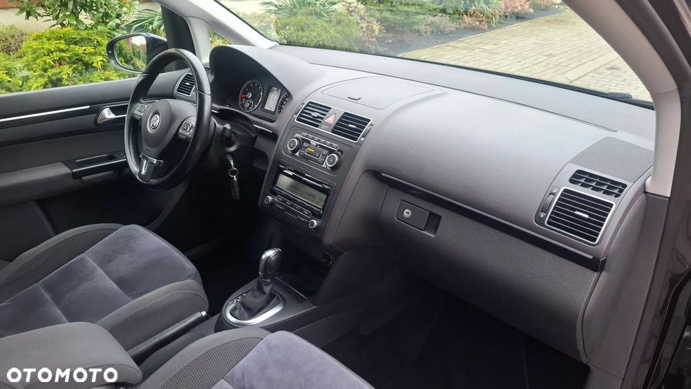 Volkswagen Touran 1.4 TSI DSG Highline - 8