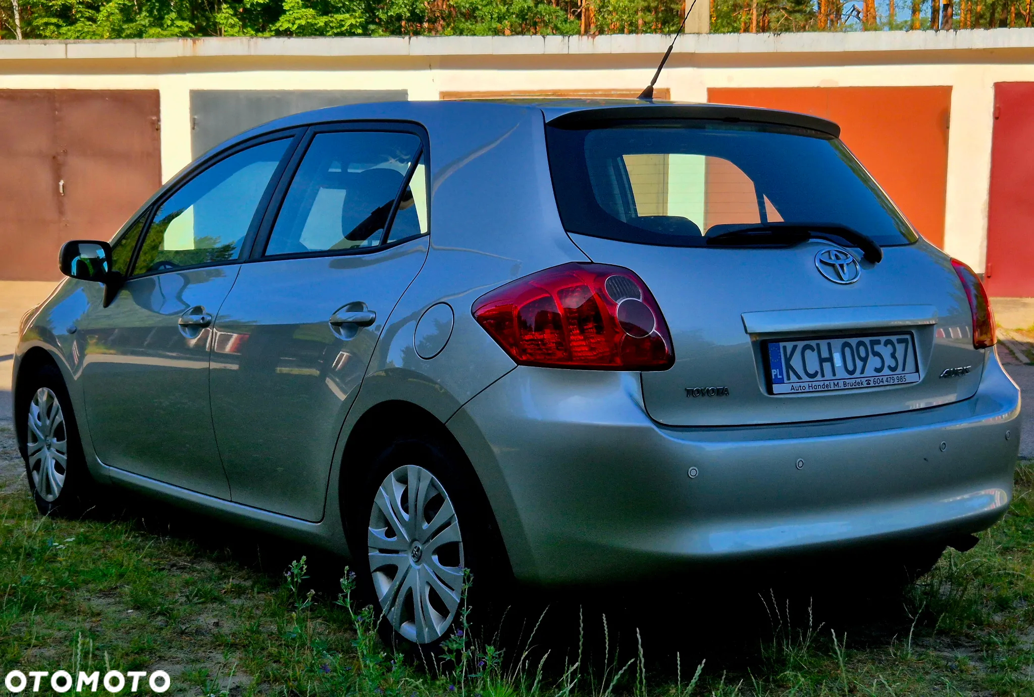Toyota Auris 1.6 VVT-i Premium - 2