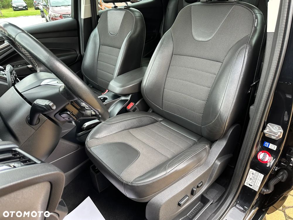 Ford Kuga 1.5 EcoBoost 4x4 Titanium - 21