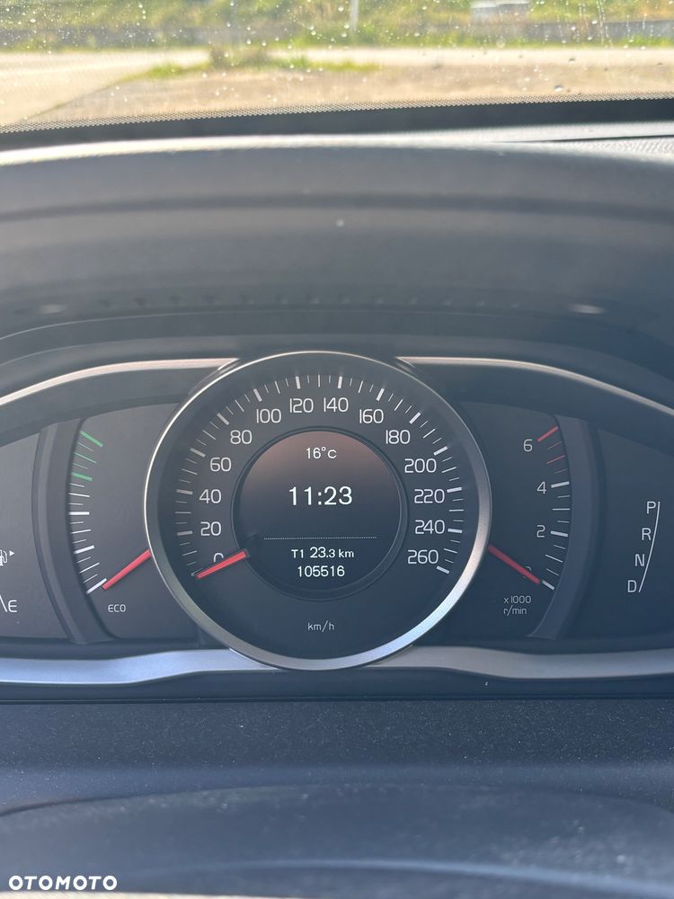 Volvo XC 60 D4 Drive-E Momentum - 10