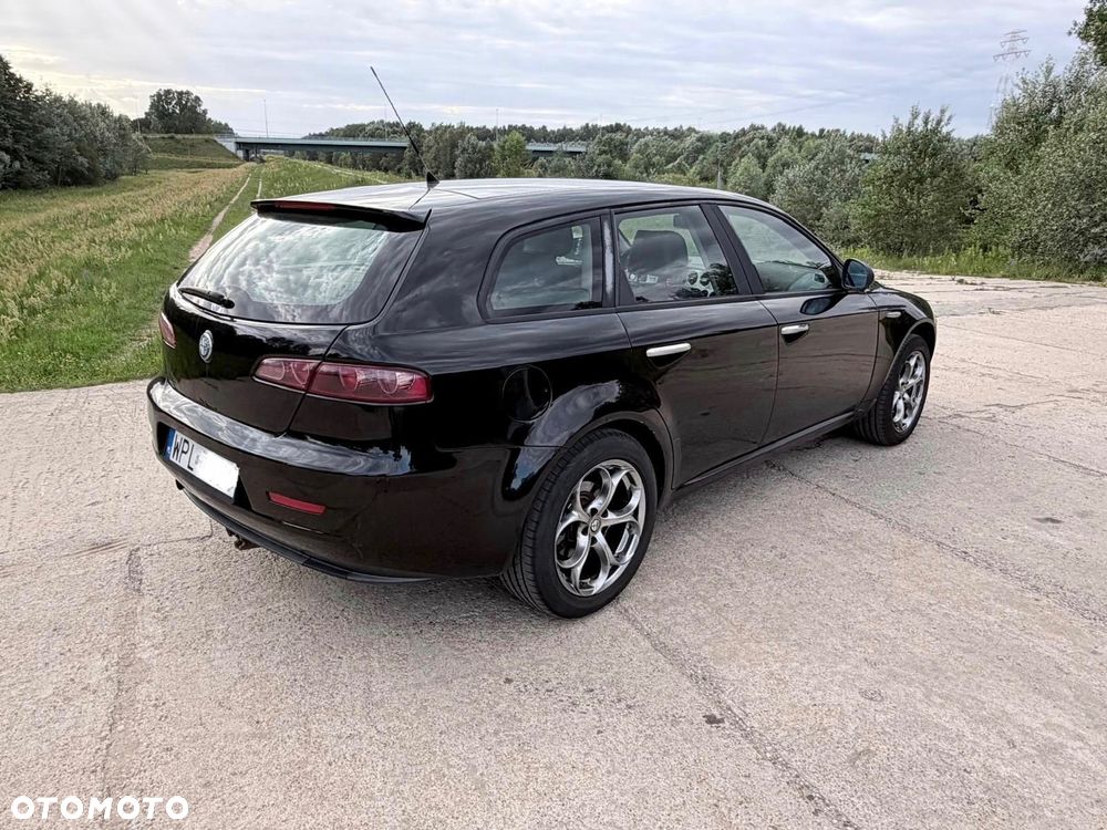 Alfa Romeo 159 1.8 MPI 16V Progression - 11