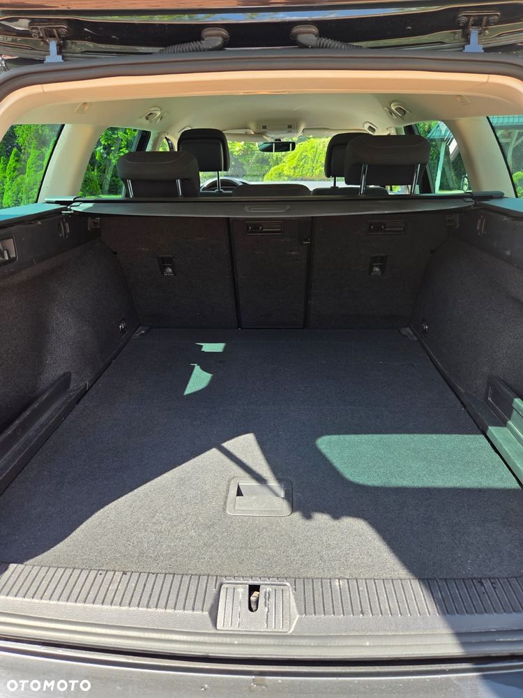 Volkswagen Passat 2.0 TDI SCR Comfortline DSG - 28