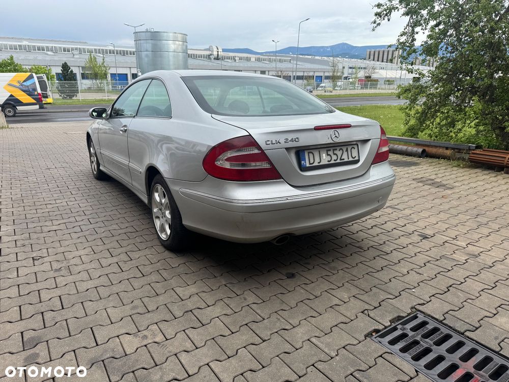 Mercedes-Benz CLK - 3
