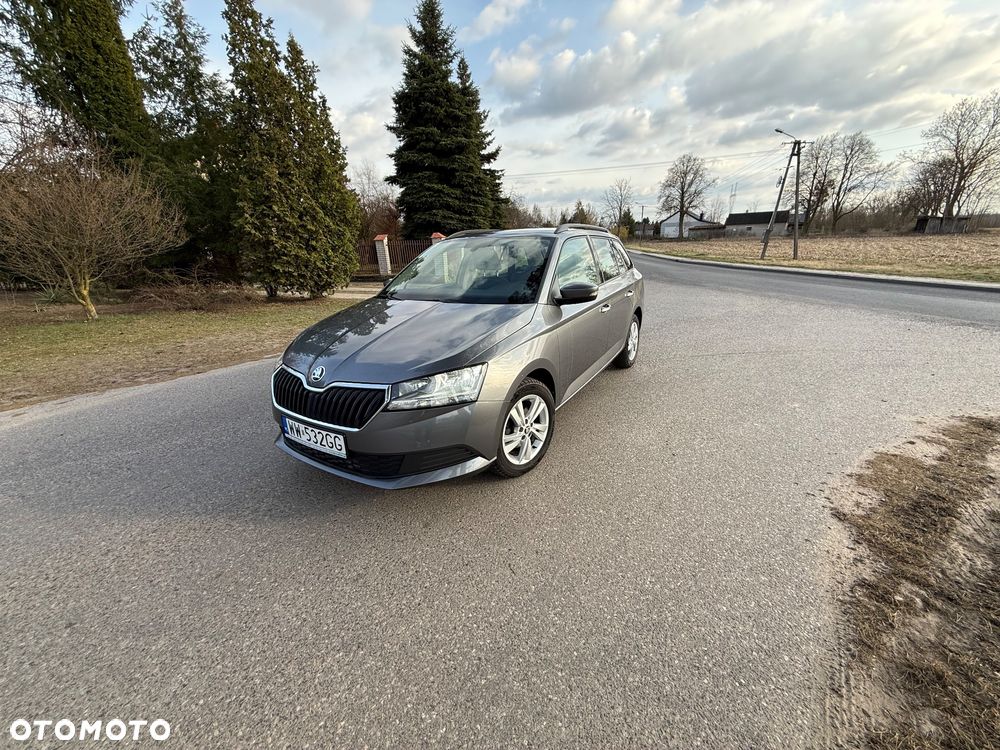 Skoda Fabia 1.0 TSI Ambition - 2