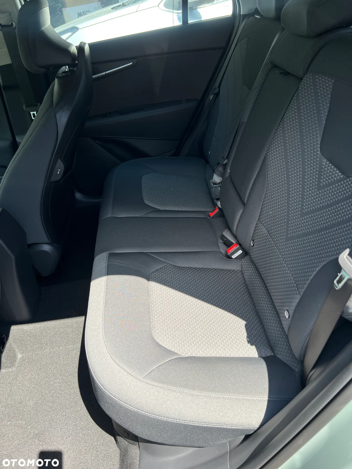 Kia Niro 1.6 GDI Hybrid M - 8