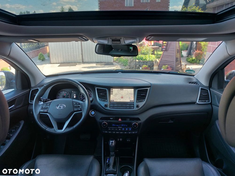 Hyundai Tucson - 8