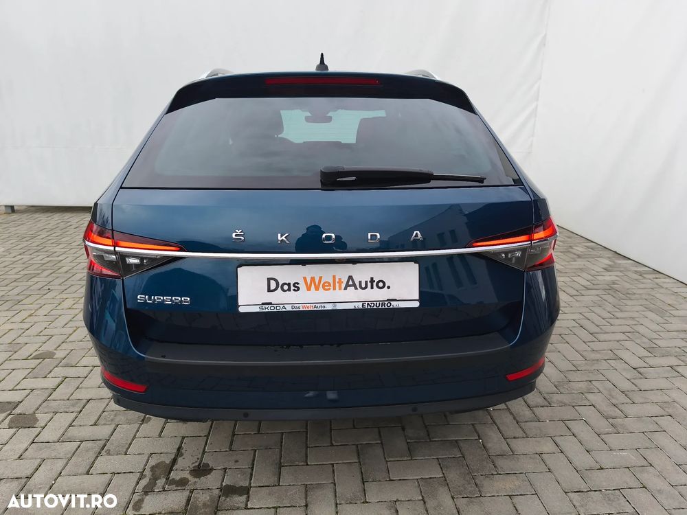 Skoda Superb Combi 2.0 TDI DSG Style - 4