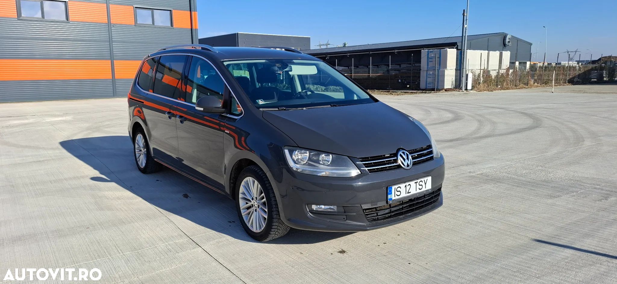 Volkswagen Sharan 2.0 TDI DSG Blue Motion Match - 1