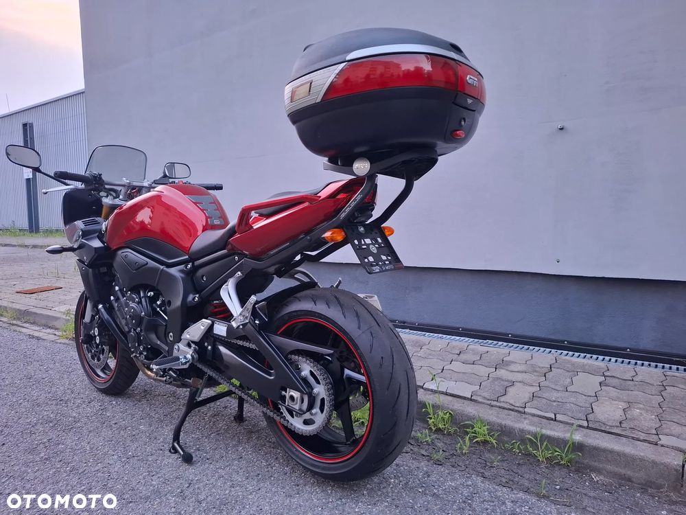 Yamaha FZ - 6