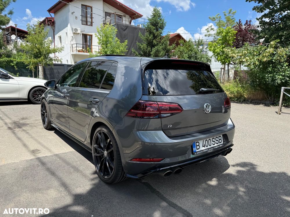 Volkswagen Golf 2.0 TSI DSG R - 9