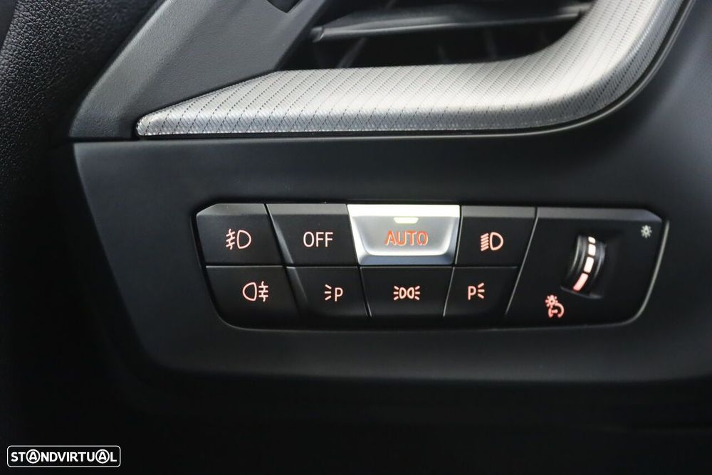 BMW 216 Gran Coupé d Pack Desportivo M - 25