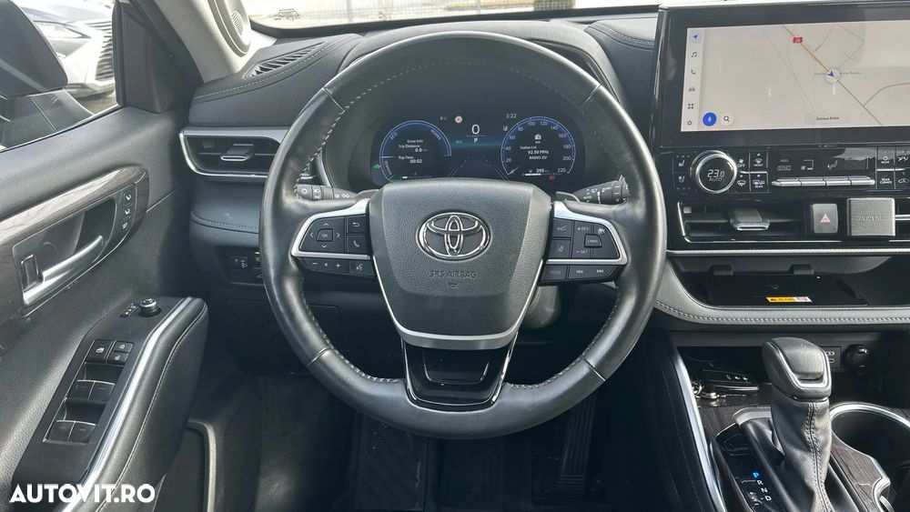 Toyota Highlander 2.5 L Dynamic Force 248CP Luxury Metallic - 9