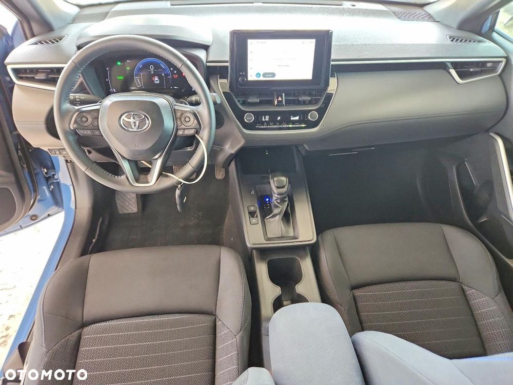 Toyota Corolla Cross - 8
