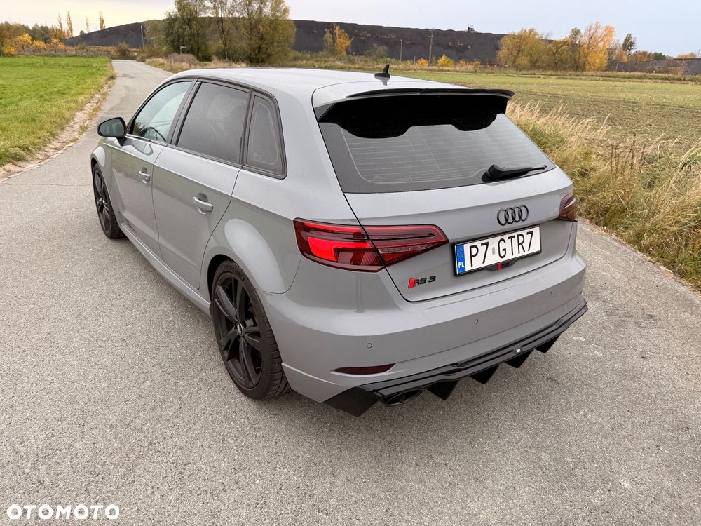Audi RS3 Sportback - 8