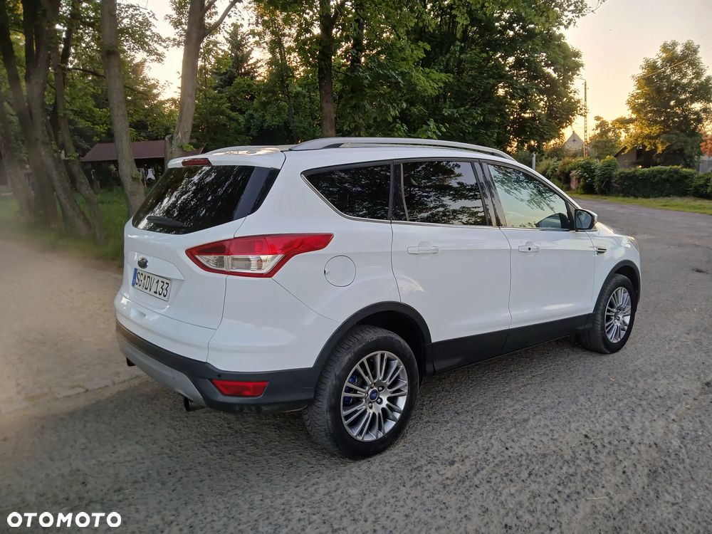 Ford Kuga 2.0 TDCi 4x4 Titanium - 15