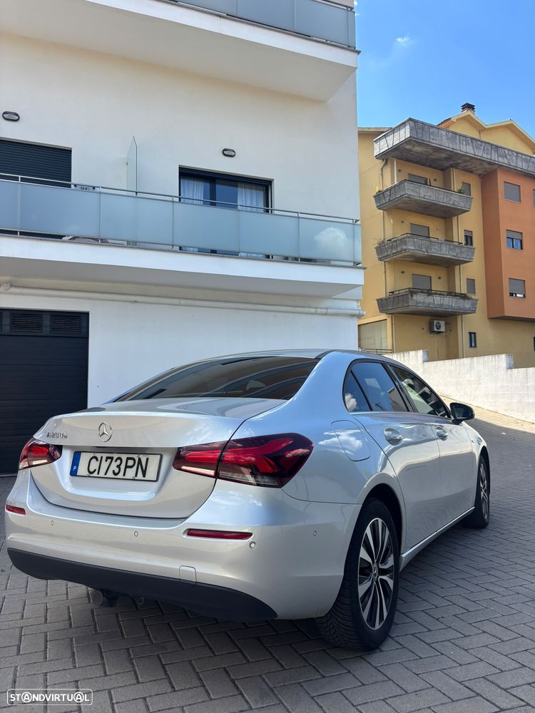 Mercedes-Benz A 250 - 5