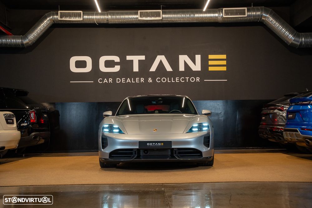 Porsche Taycan Turbo S - 2