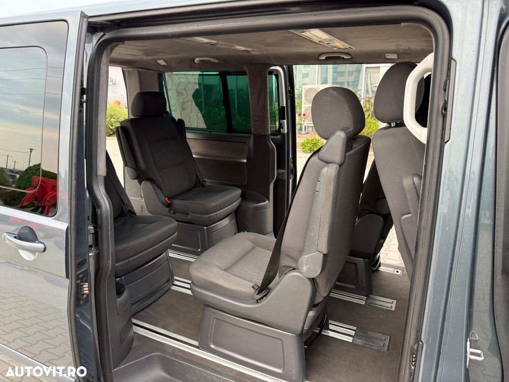 Volkswagen Multivan - 8