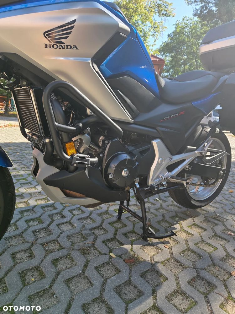 Honda NC - 9