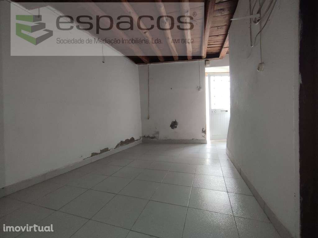 Pequena moradia - Ladoeiro - Grande imagem: 4/11