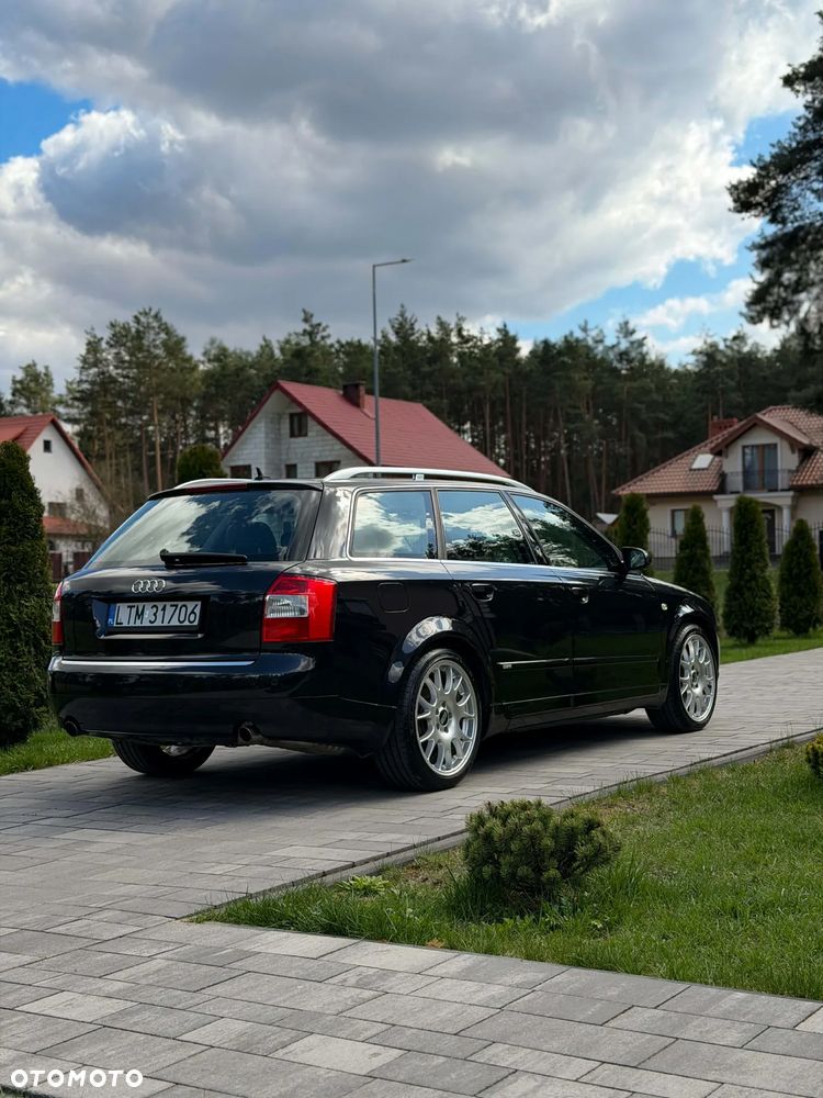 Audi A4 Avant 1.8 T quattro - 12
