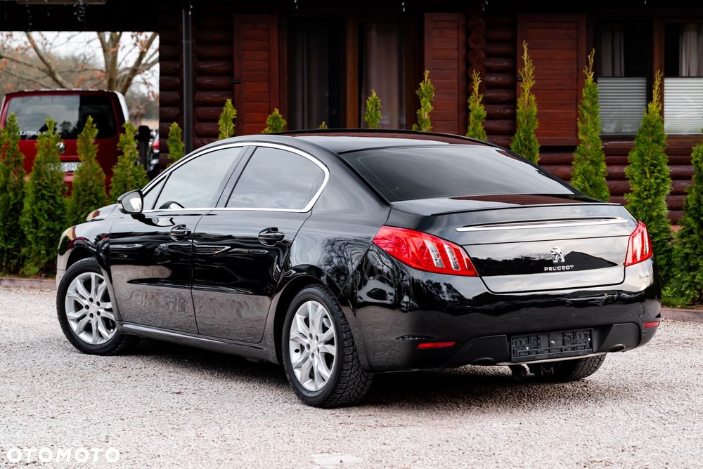 Peugeot 508 Hybrid4 - 10