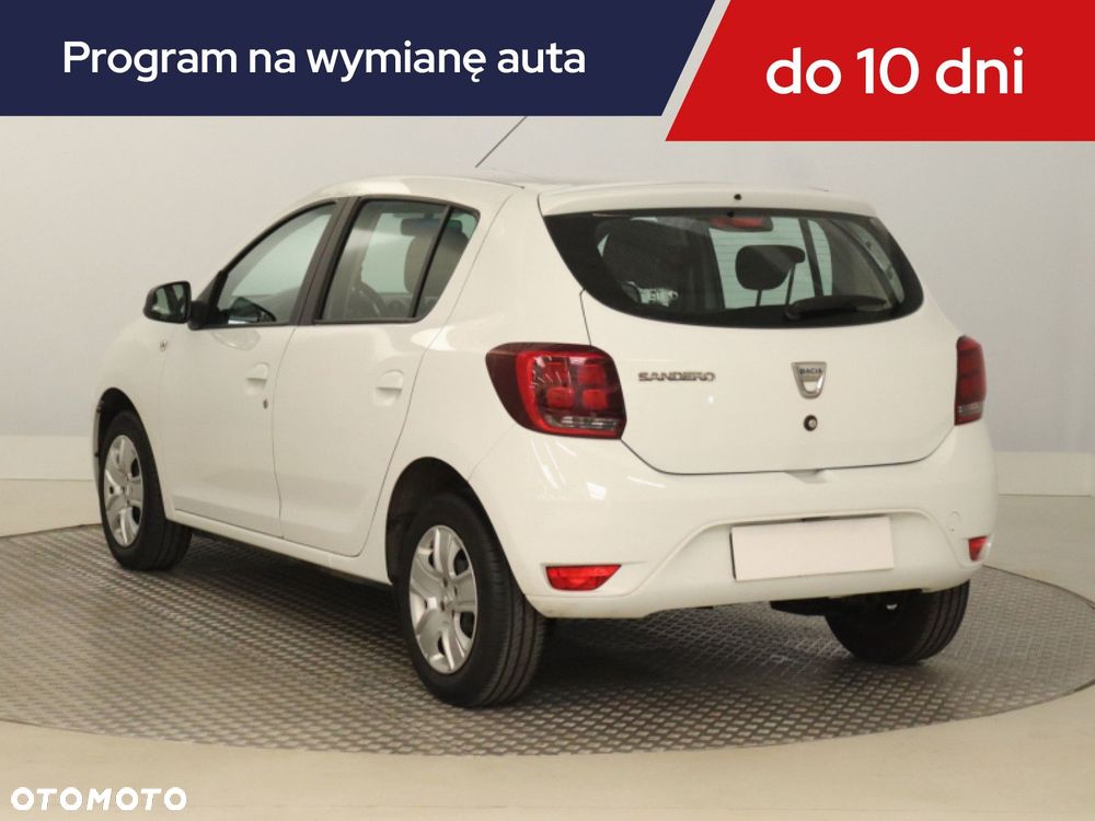 Dacia Sandero - 6