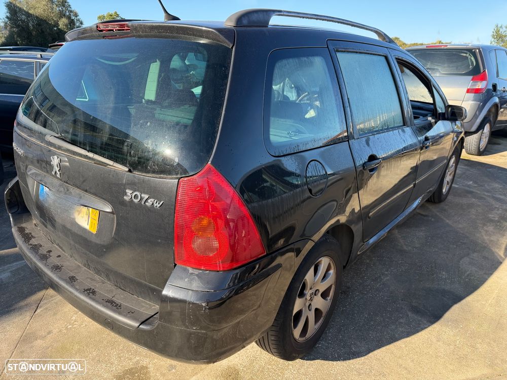 Peugeot 307 carrinha de 2002 para peças - 4
