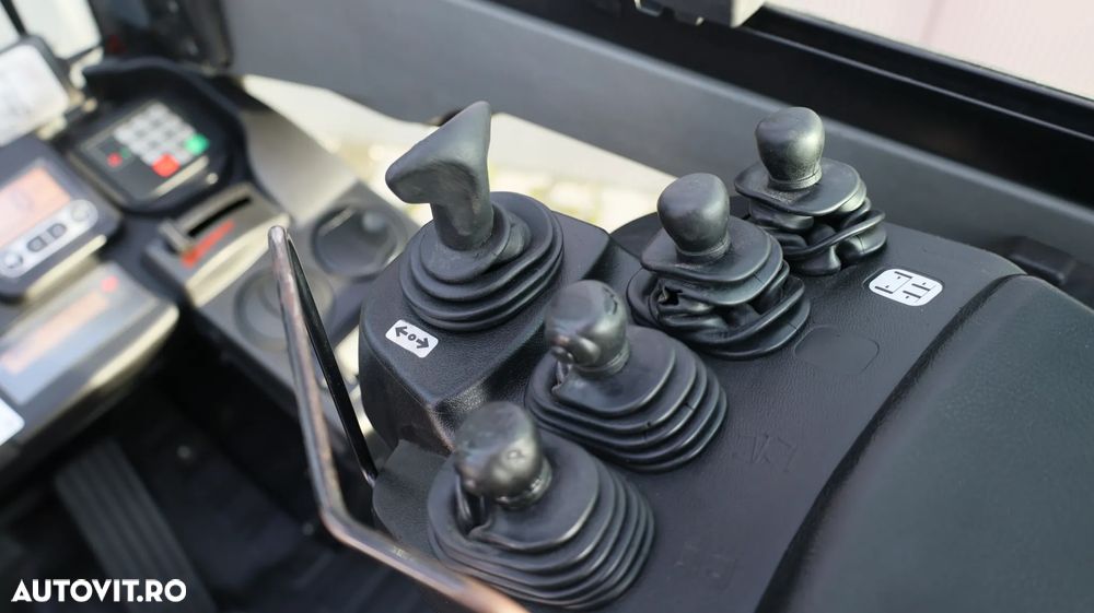 Toyota 06-8FG20F - 12