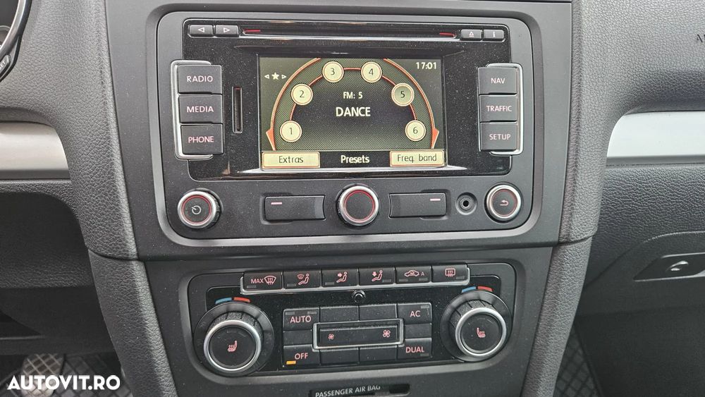 Volkswagen Golf 1.4 TSI Highline - 17