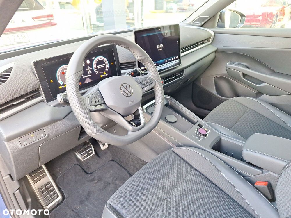 Volkswagen T-Roc - 9